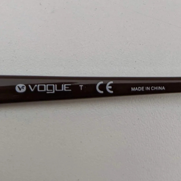 🕶️Vogue VO3875-B 756-S Eyeglasses 54/17 135 /YHI754🕶️ - Picture 3 of 8